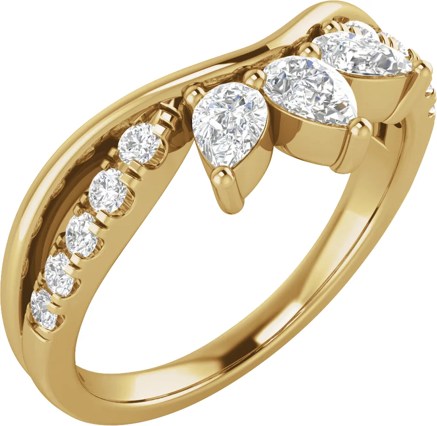 Soft Arc band in 14K Yellow Gold | Haejin Jewelry Brooklyn