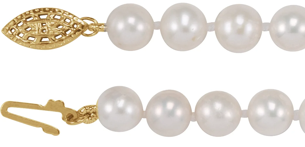 Pearl Necklace view 2